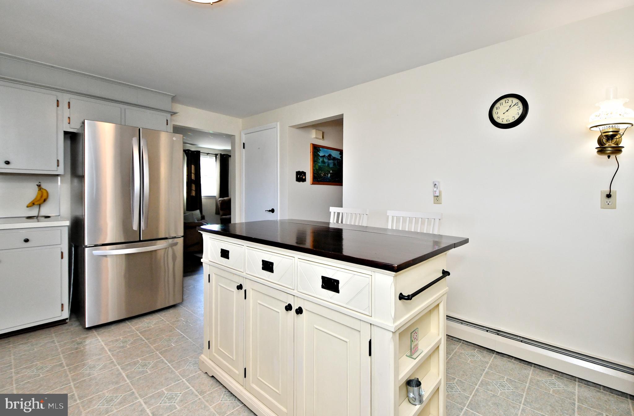 2711 Kutztown Road Pennsburg, PA 18073 - Photo 17 of 72 Gallery Image 17