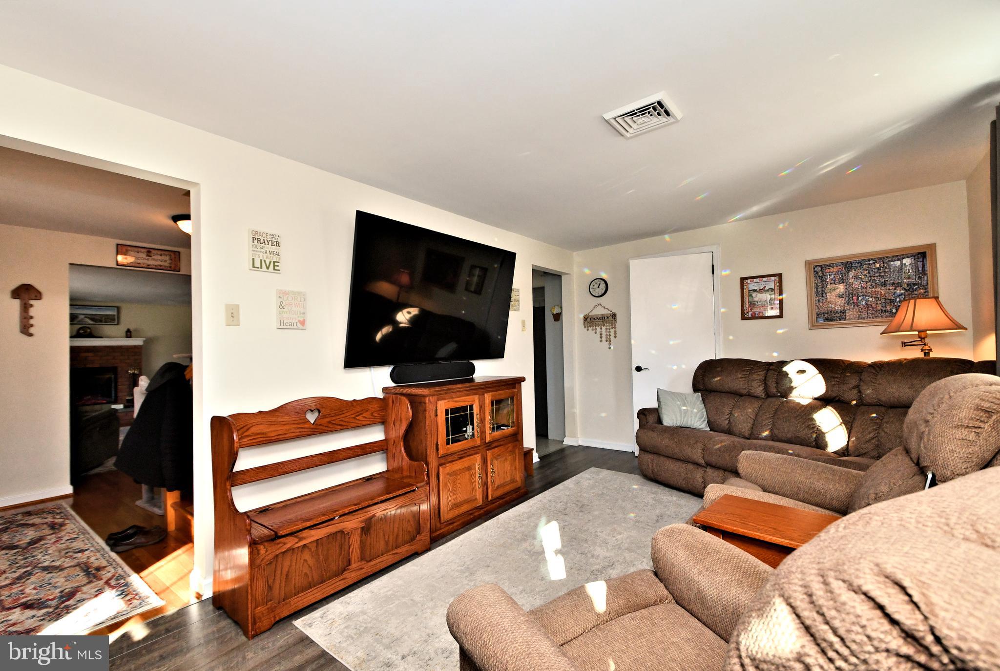 2711 Kutztown Road Pennsburg, PA 18073 - Photo 24 of 72 Gallery Image 24