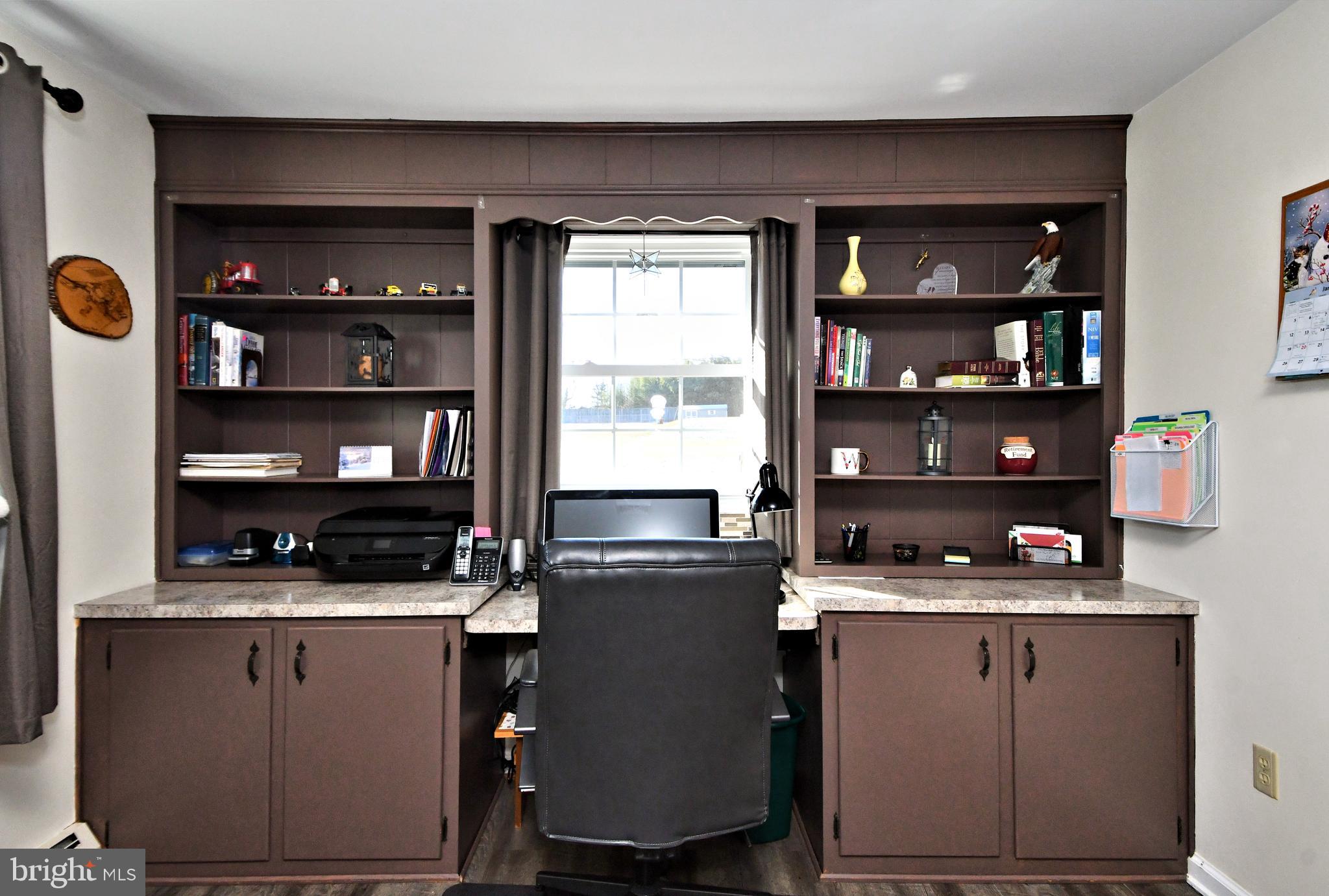 2711 Kutztown Road Pennsburg, PA 18073 - Photo 26 of 72 Built in Work Space