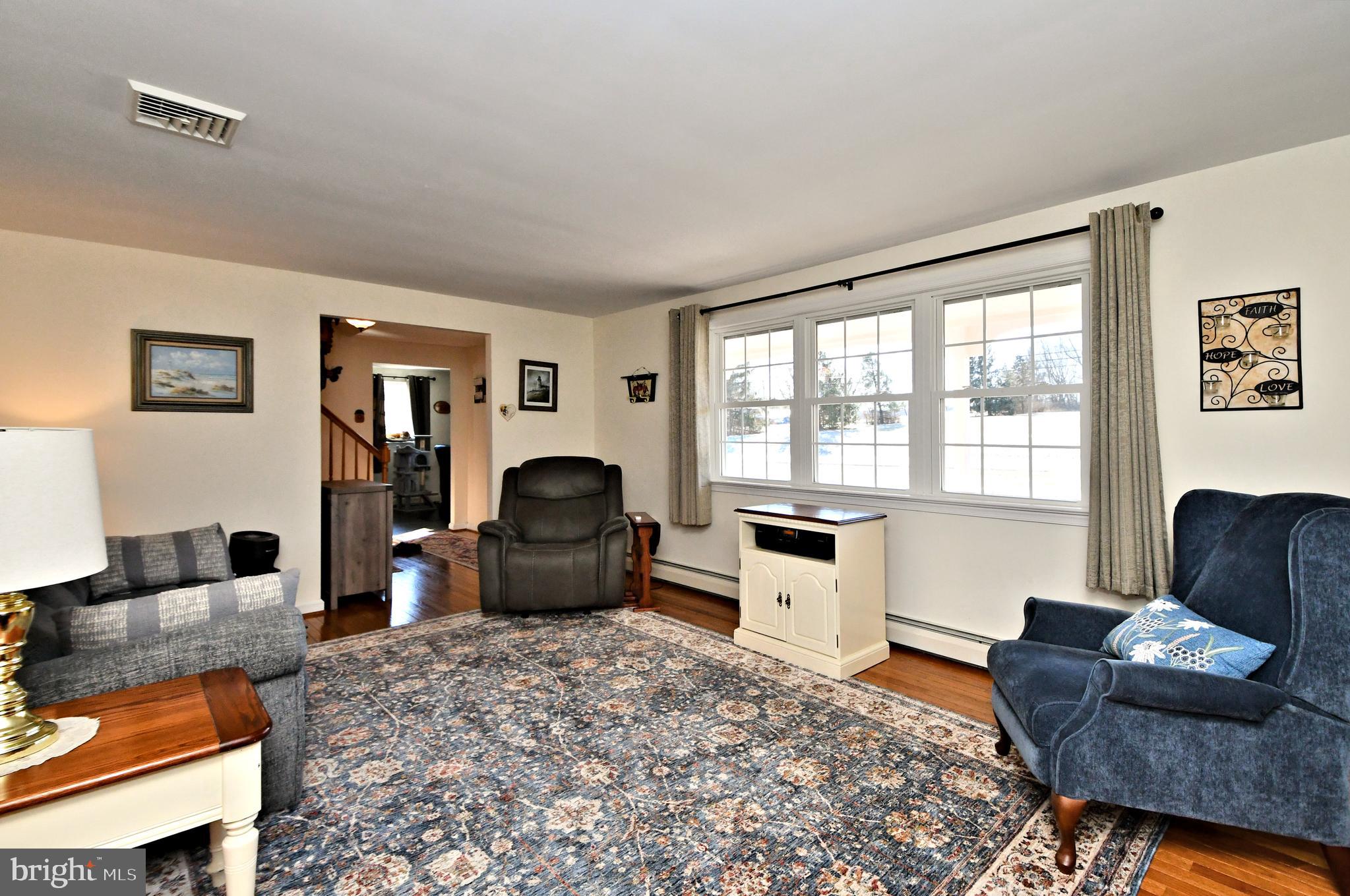 2711 Kutztown Road Pennsburg, PA 18073 - Photo 10 of 72 Gallery Image 10