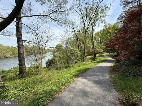 $640,000 | 10538 Green Mountain Circle, Columbia, MD 21044