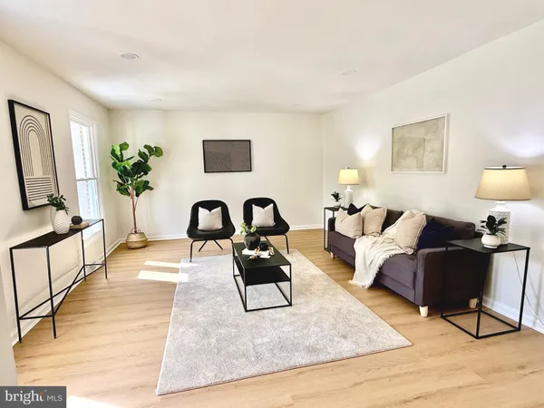 $640,000 | 10538 Green Mountain Circle, Columbia, MD 21044