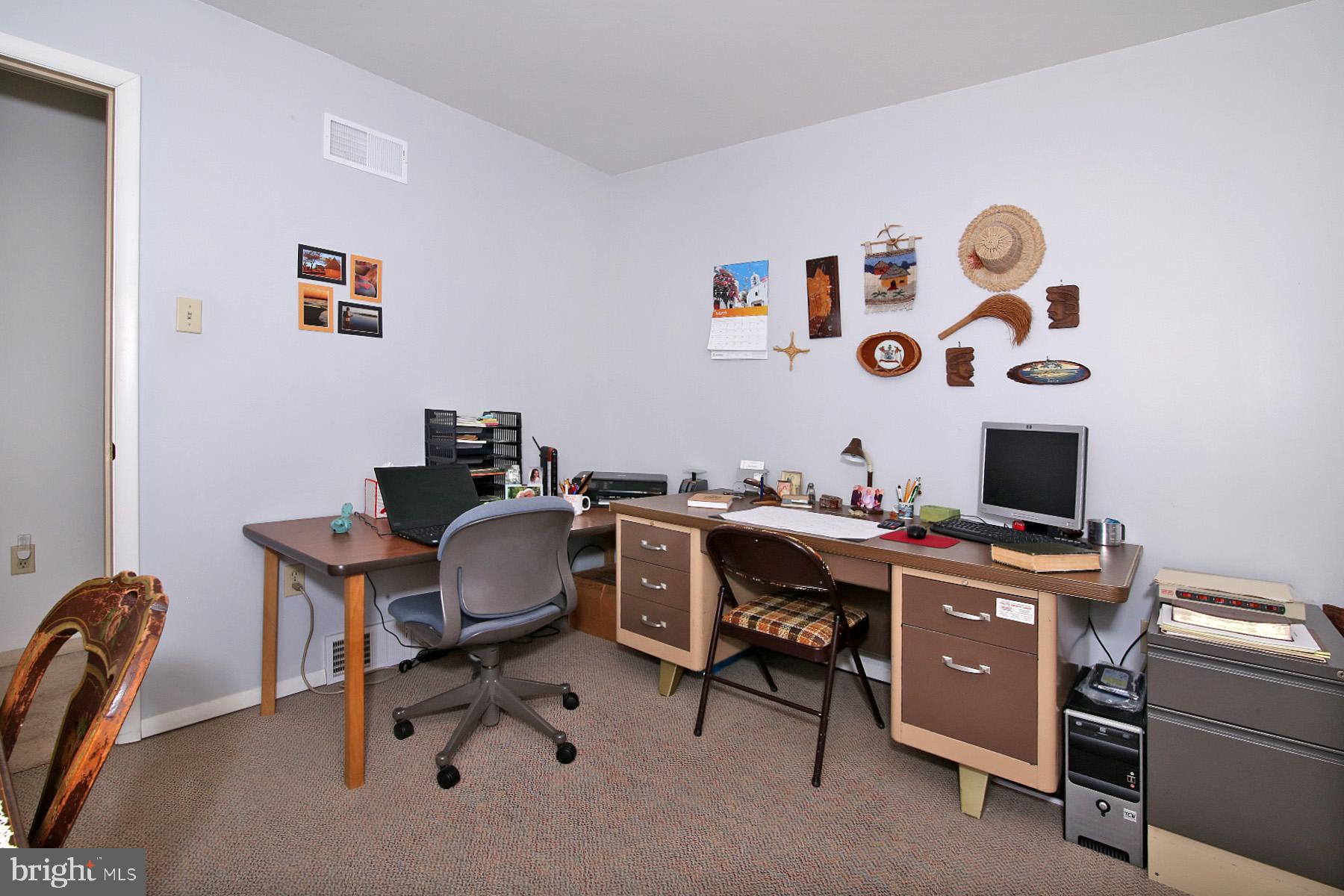 575 Bachmanville Road Hershey, PA 17033 - Photo 28 of 57 a view of a workspace with furniture