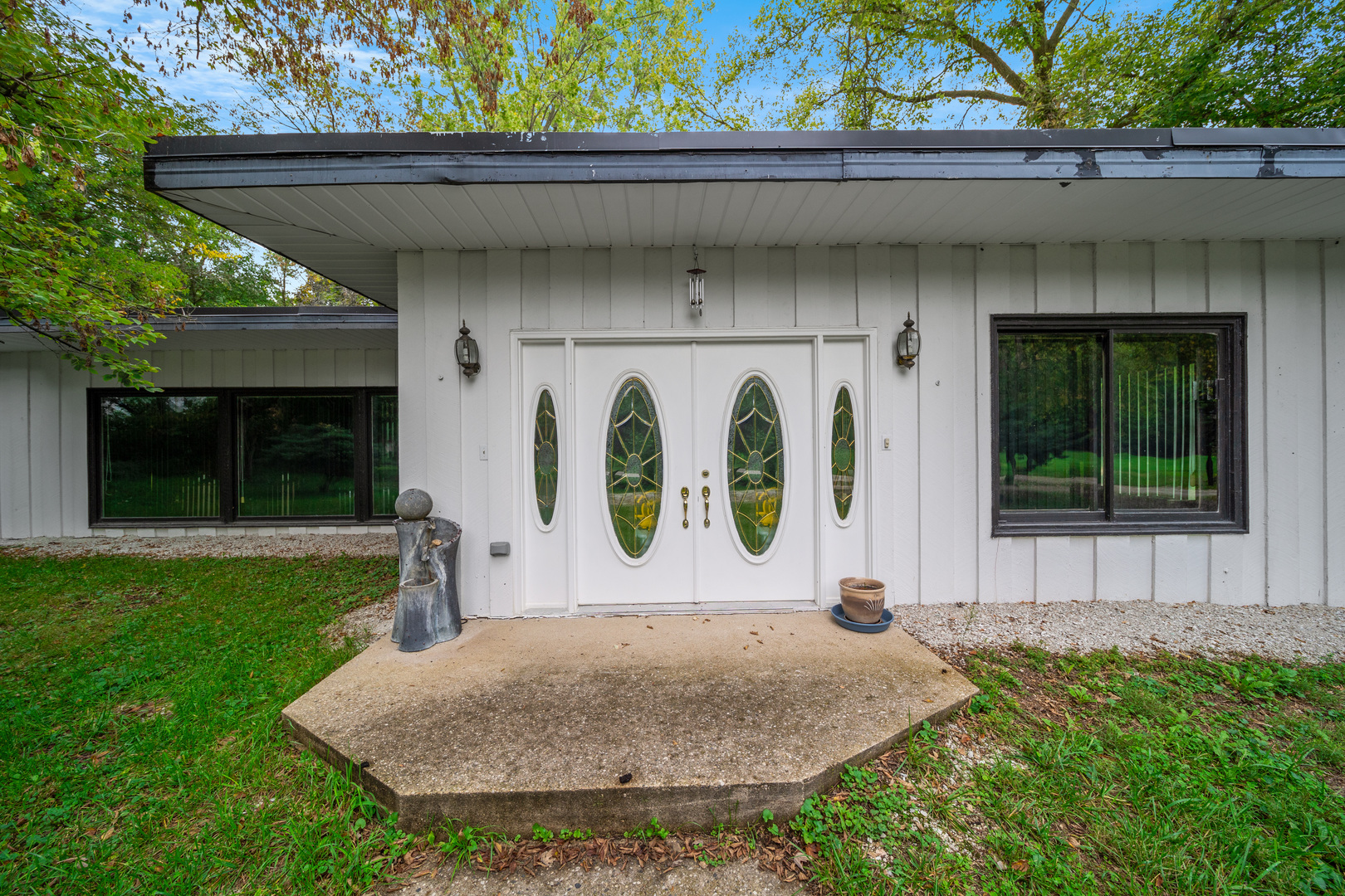 6810 Barnard Mill Road Ringwood, IL 60072 - Photo 7 of 53 Gallery Image 7