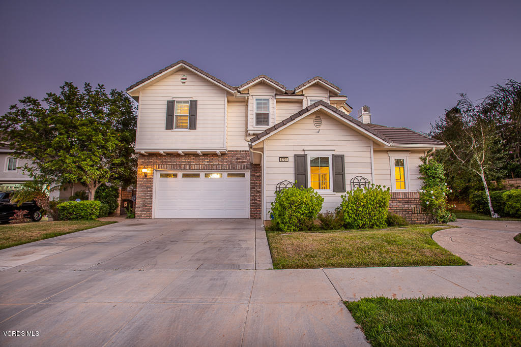 3729 Horizon Ridge Court Simi Valley, CA 93063 - Photo 50 of 70 3729 Horizon Ridge Court - HsH Prod.-10