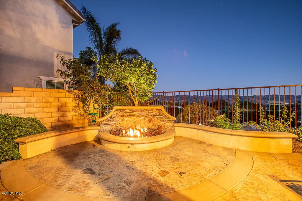 3729 Horizon Ridge Court Simi Valley, CA 93063 - Photo 54 of 70 3729 Horizon Ridge Court - HsH Prod.-20