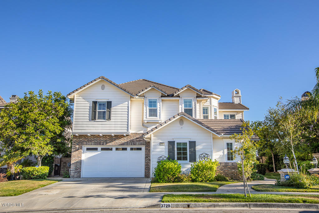 3729 Horizon Ridge Court Simi Valley, CA 93063 - Photo 56 of 70 3729 Horizon Ridge Court - HsH Prod.-23