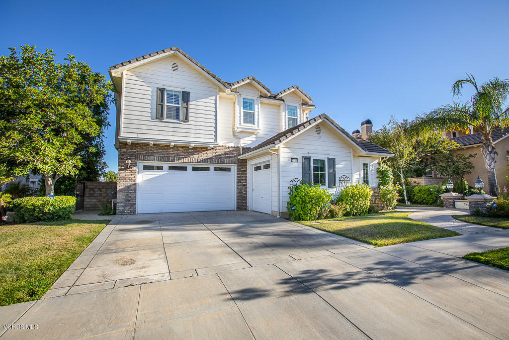 3729 Horizon Ridge Court Simi Valley, CA 93063 - Photo 57 of 70 3729 Horizon Ridge Court - HsH Prod.-25