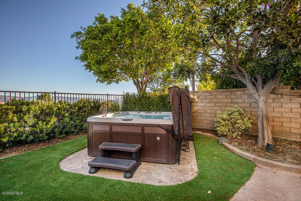 3729 Horizon Ridge Court Simi Valley, CA 93063 - Photo 58 of 70 3729 Horizon Ridge Court - HsH Prod.-28