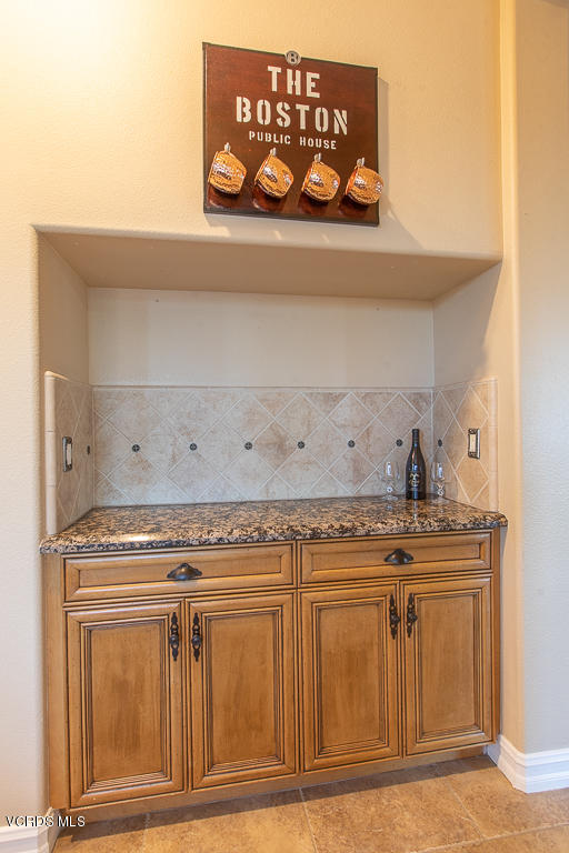 3729 Horizon Ridge Court Simi Valley, CA 93063 - Photo 65 of 70 3729 Horizon Ridge Court - HsH Prod.-42