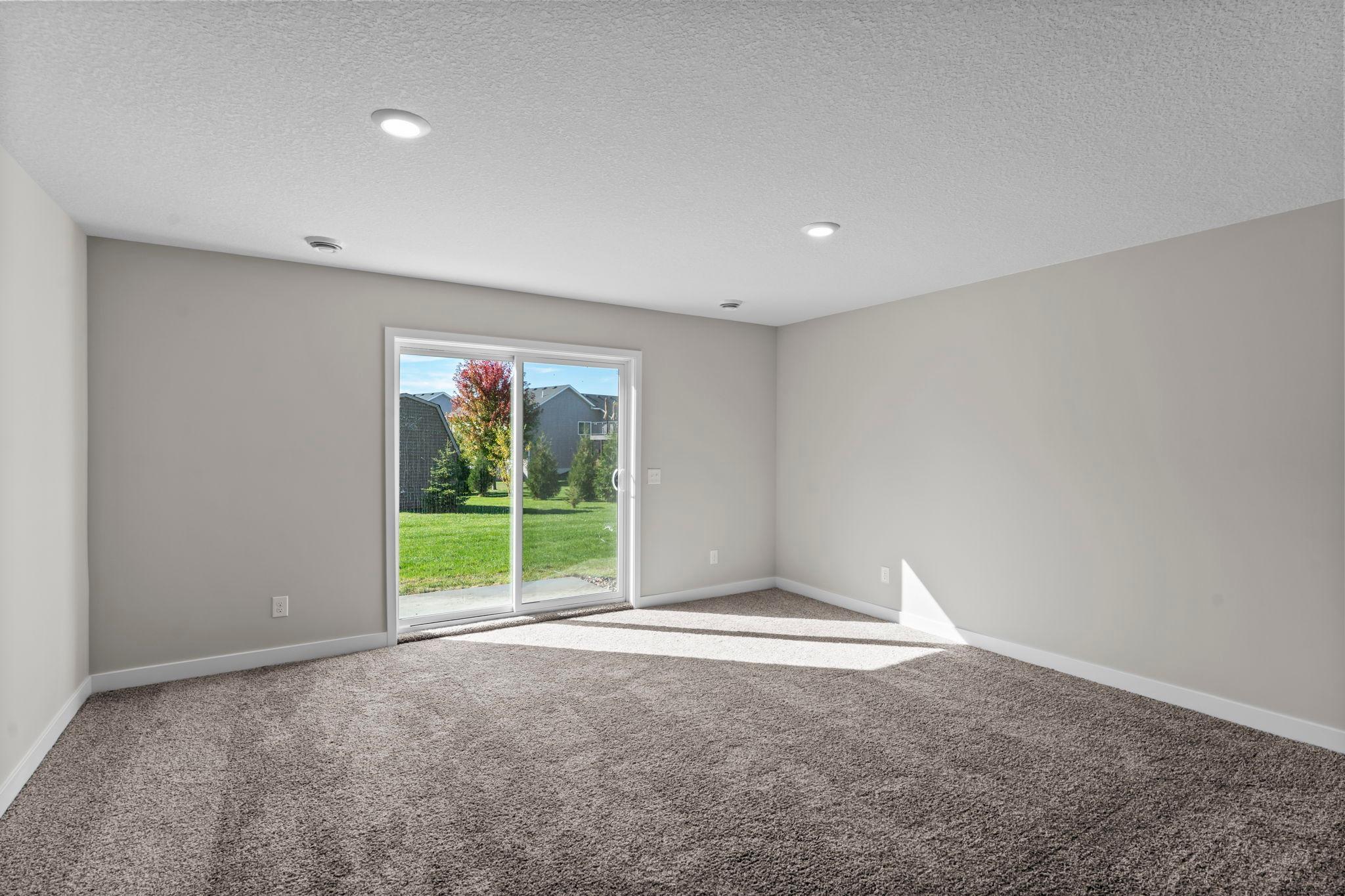 1135 Ivy Way Faribault, MN 55021 - Photo 41 of 47 Gallery Image 41