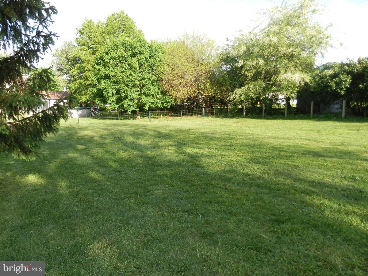 14512 Roddy Road Thurmont, MD 21788 - Photo 19 of 19 Fenced Yard Area