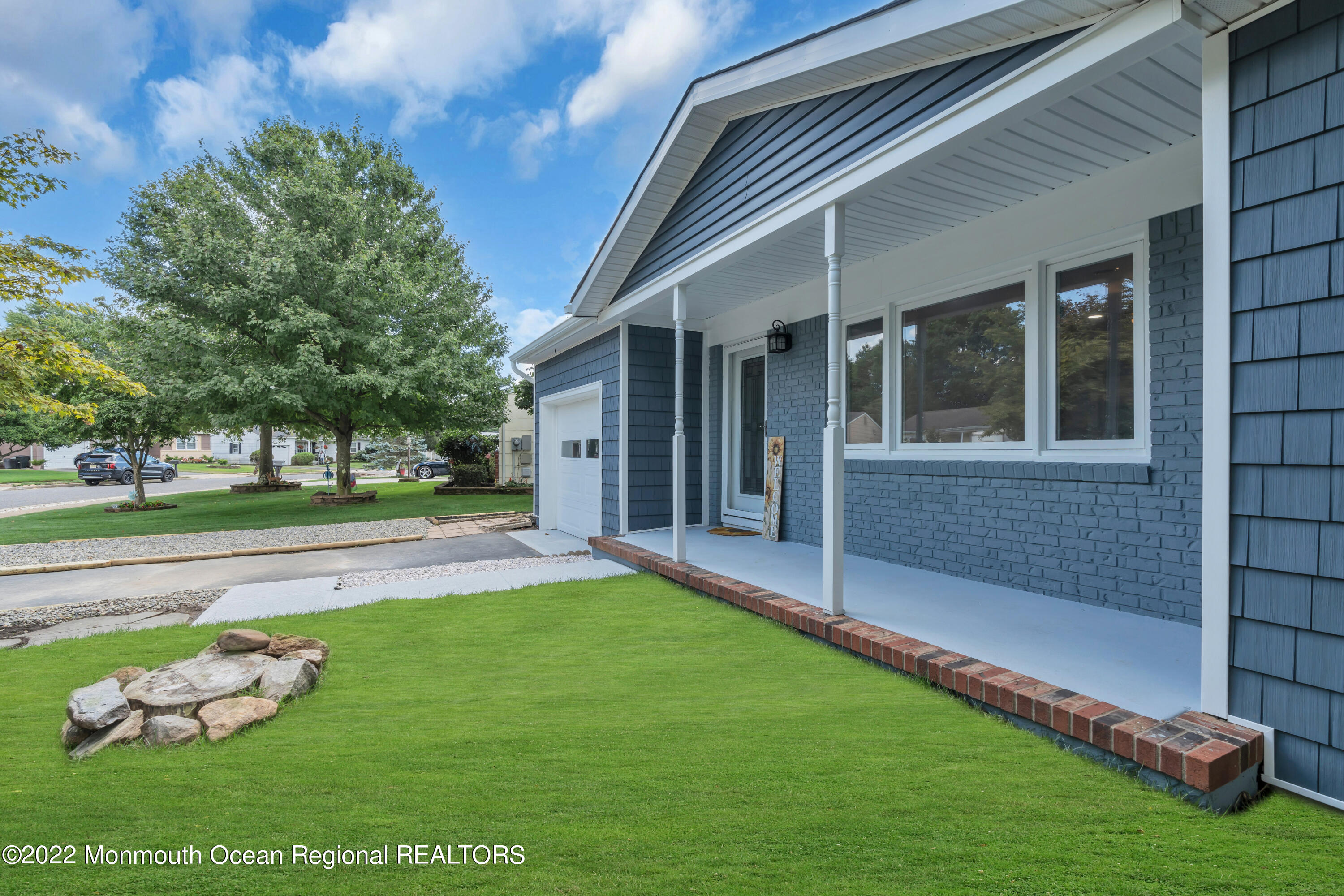 26 Coventry Road Toms River, NJ 08757 - Photo 11 of 56 010_dsc04441-1