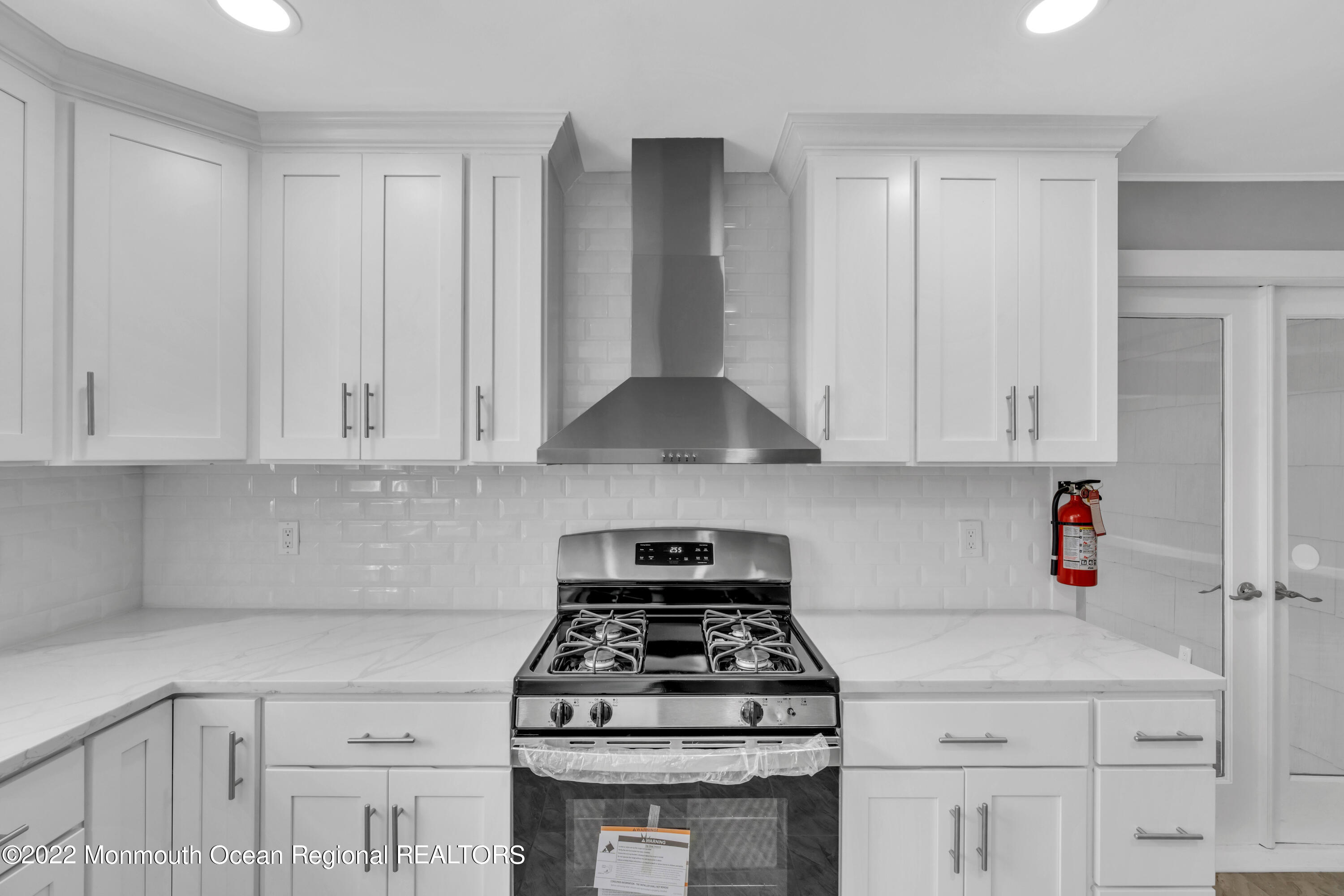 26 Coventry Road Toms River, NJ 08757 - Photo 43 of 56 050_dsc04716