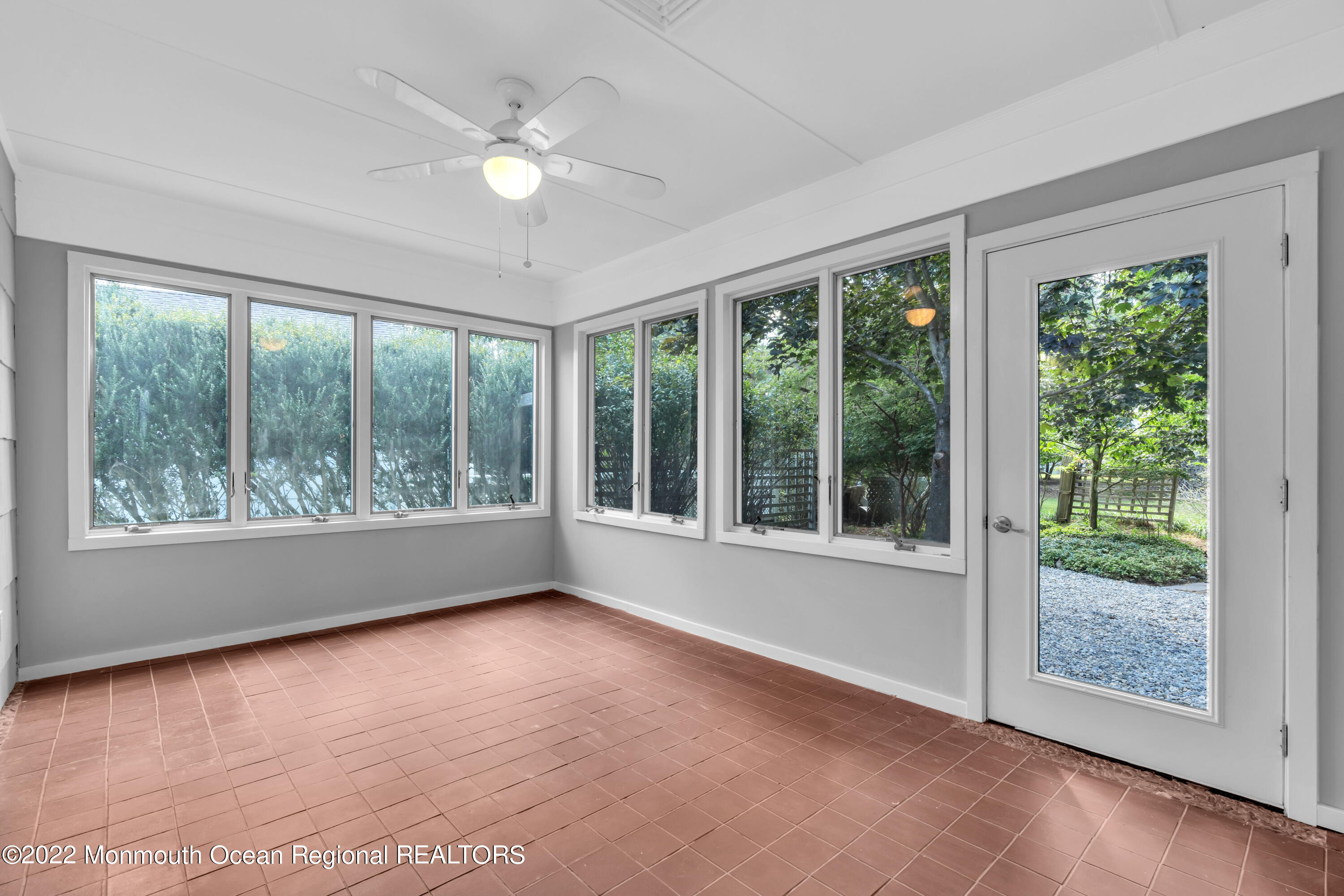 26 Coventry Road Toms River, NJ 08757 - Photo 45 of 56 040_dsc04656