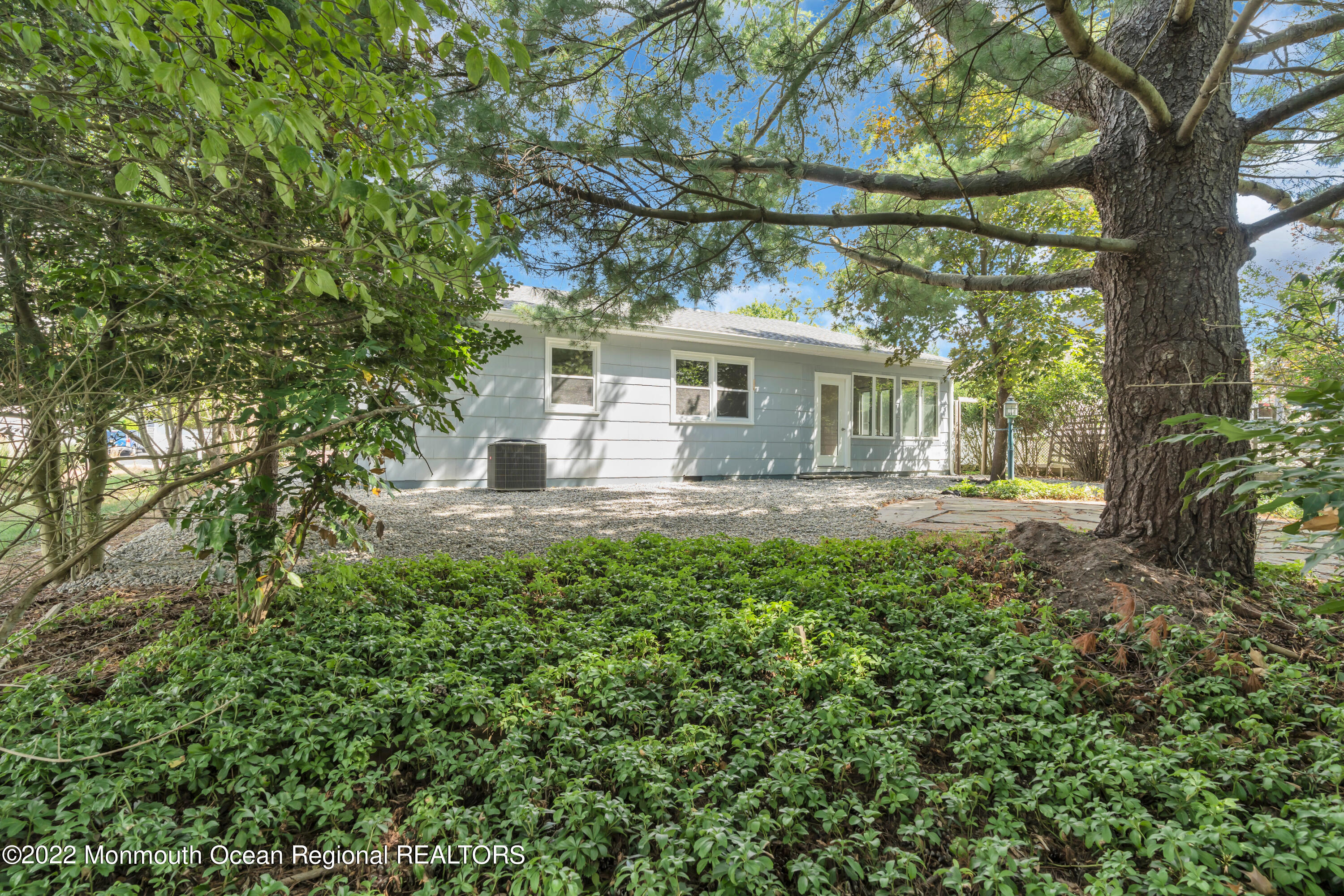 26 Coventry Road Toms River, NJ 08757 - Photo 53 of 56 059_dsc04496