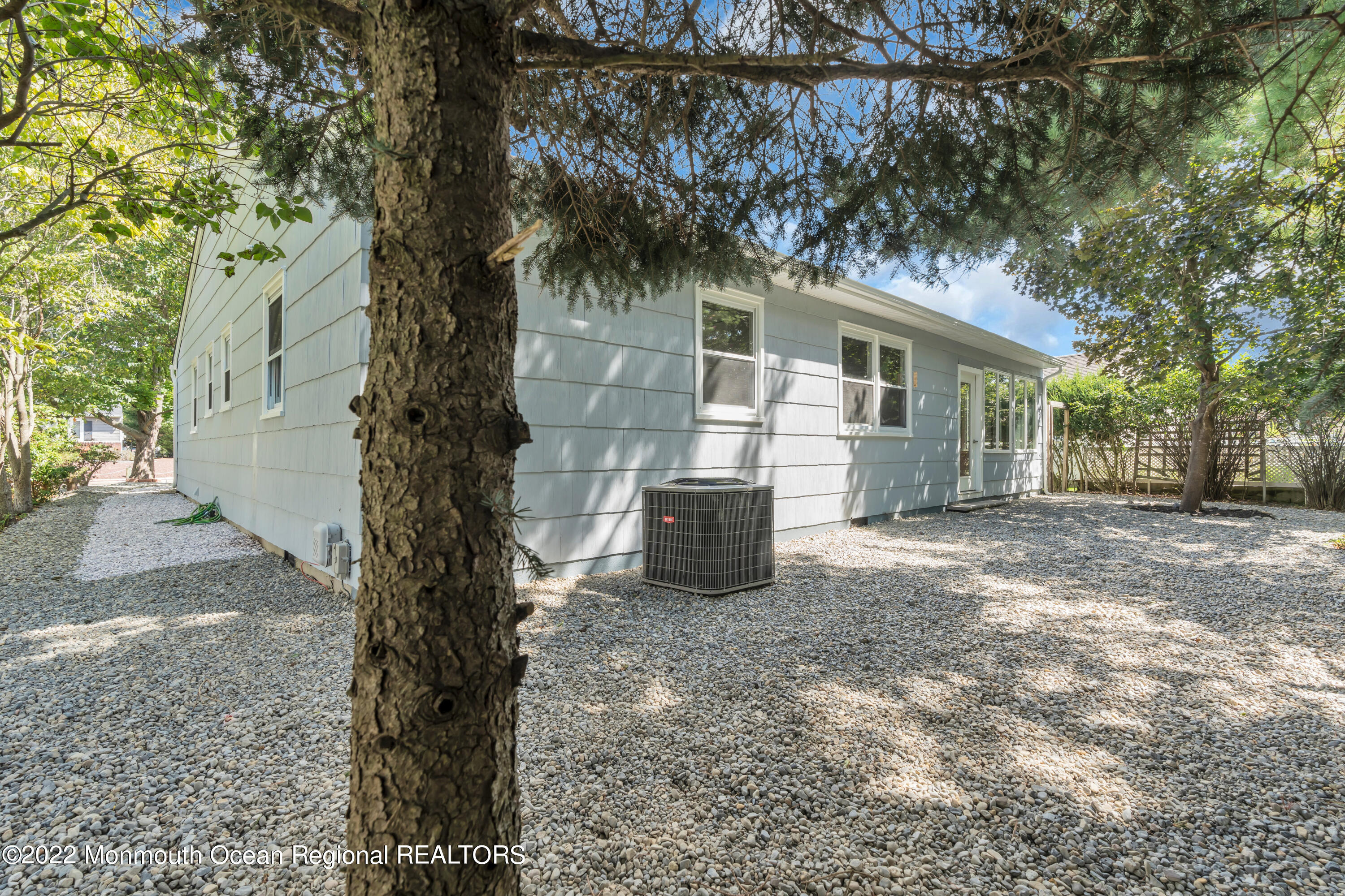 26 Coventry Road Toms River, NJ 08757 - Photo 54 of 56 060_dsc04501