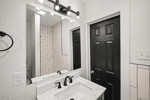 $390,000 | 1926 Hanover Street, Aurora, CO 80010