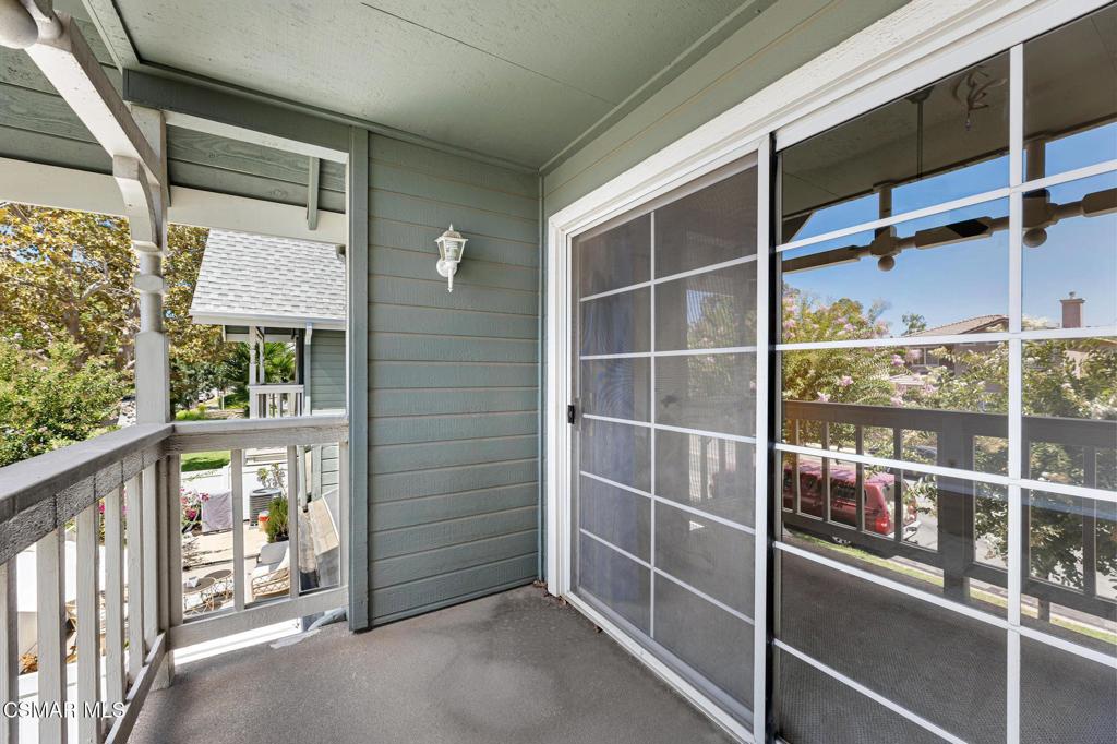 1806 Rory Lane, Unit 6 Simi Valley, CA 93063 - Photo 31 of 96 Gallery Image 31