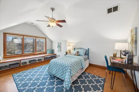 $595,000 | 624 South Taylor Avenue, Oak Park, IL 60304