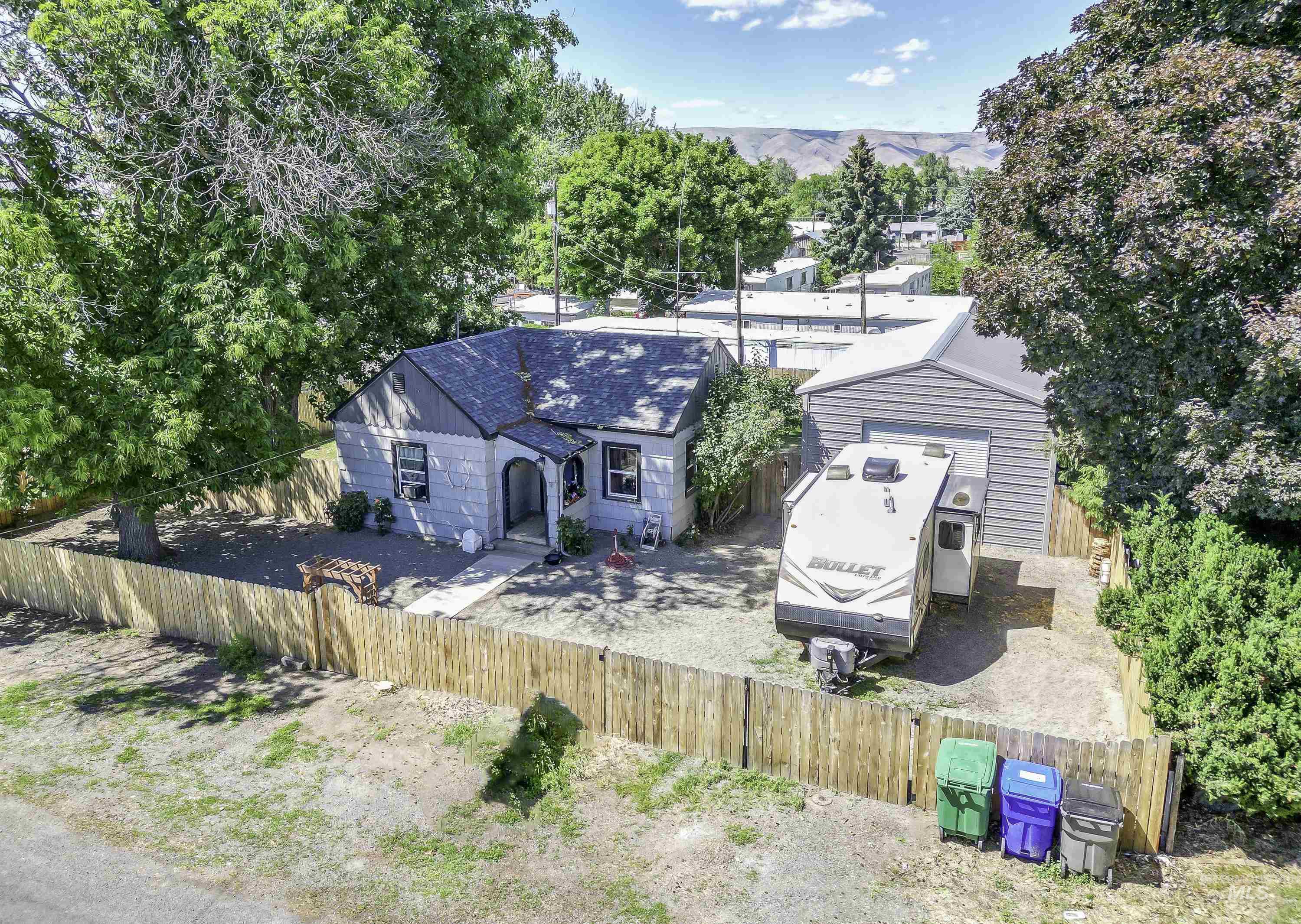 429 Burrell Avenue Lewiston, ID 83501 - Photo 2 of 31