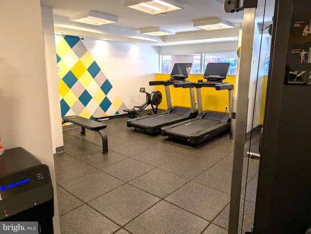 a view of parking area