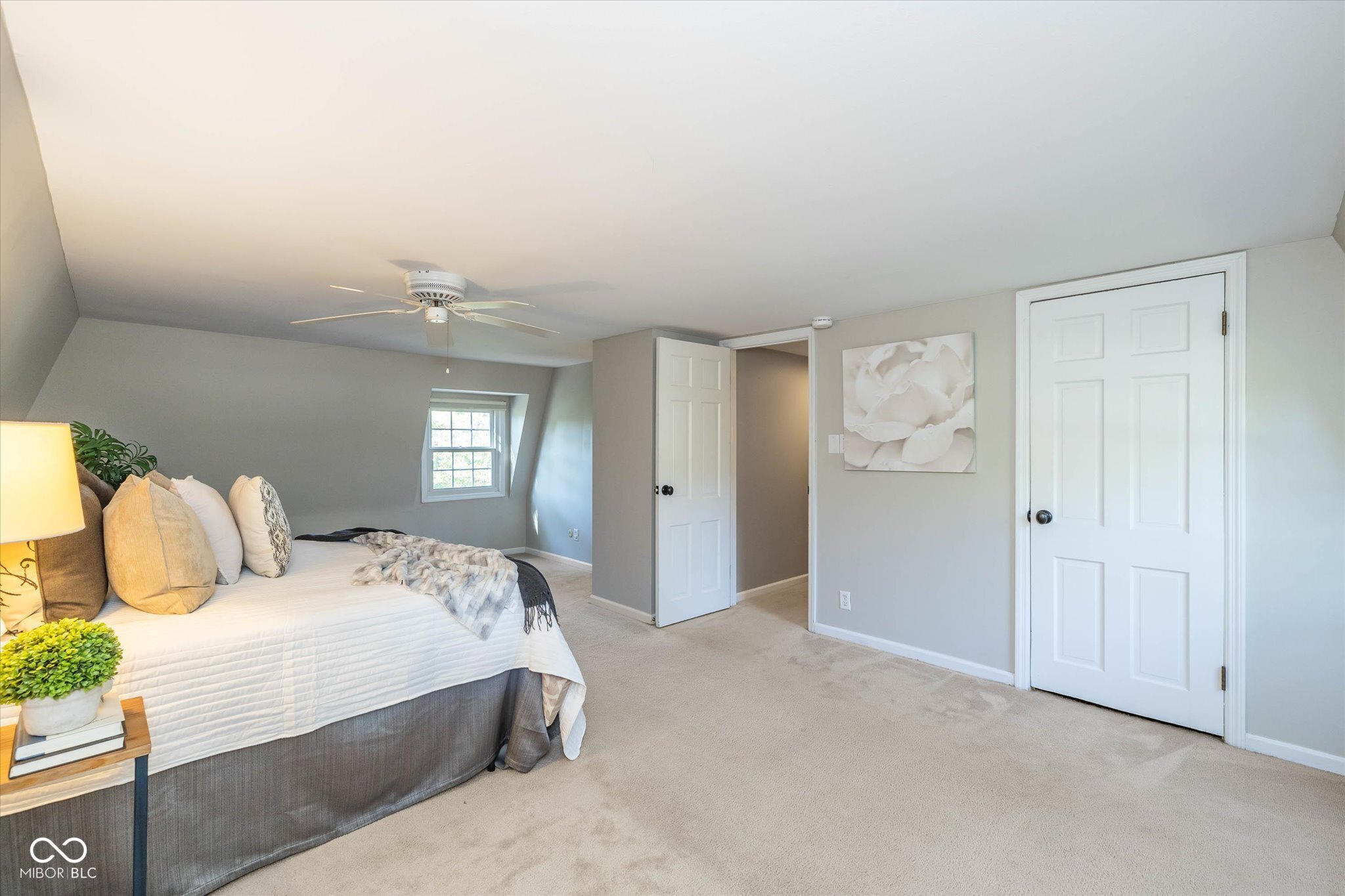 8120 Rucker Road Indianapolis, IN 46250 - Photo 23 of 37 Gallery Image 23