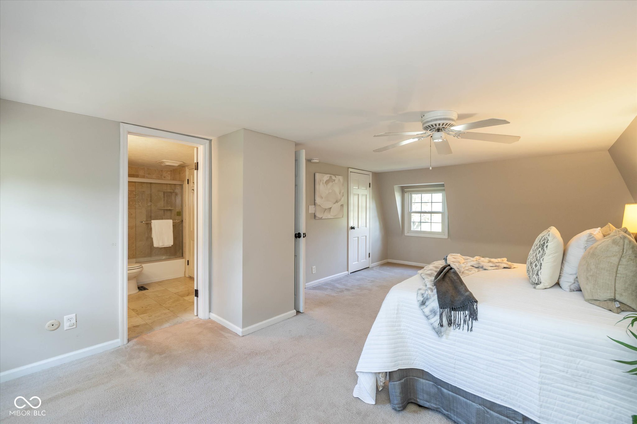 8120 Rucker Road Indianapolis, IN 46250 - Photo 25 of 37 Gallery Image 25