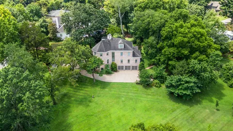 $2,250,000 | 56 Old Club Court, Nashville, TN 37205