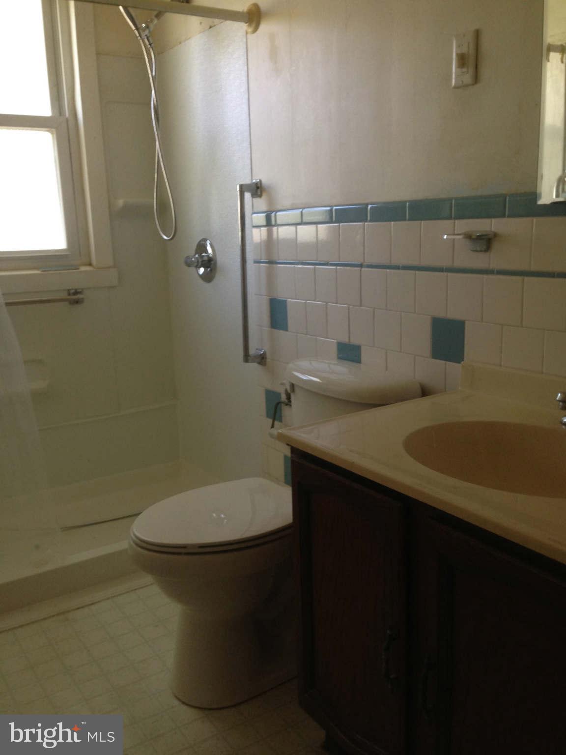 5625 Waterloo Road Ellicott City, MD 21043 - Photo 13 of 20 Bath