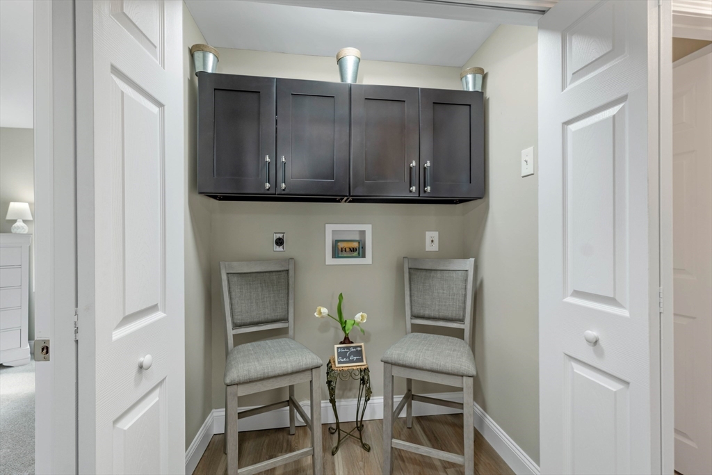 17 Abbey Road Raymond, NH 03077 - Photo 18 of 19 Gallery Image 18