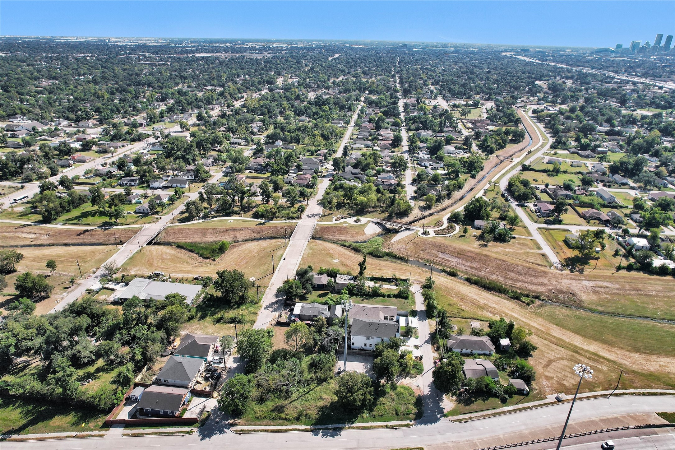 4844 Sayers Street Houston, TX 77026 - Photo 17 of 20 an aerial view of residential houses with outdoor space