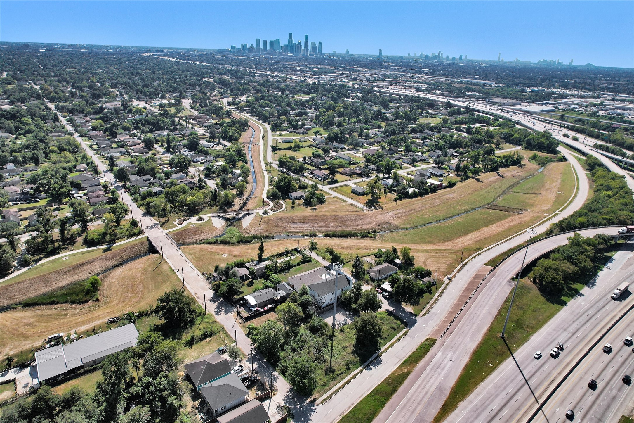 4844 Sayers Street Houston, TX 77026 - Photo 18 of 20 a view of a city