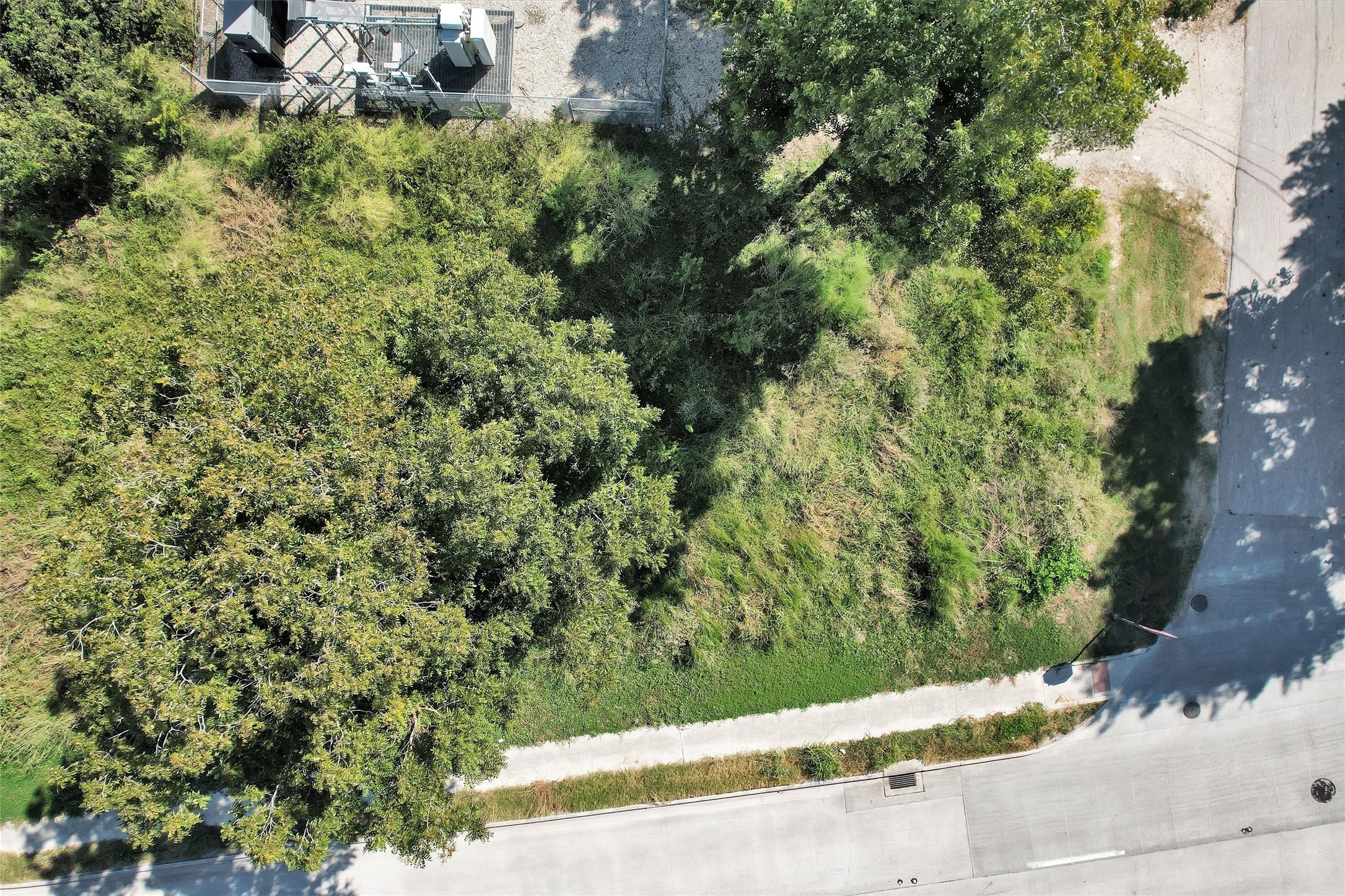 4844 Sayers Street Houston, TX 77026 - Photo 8 of 20 an aerial view of a house with a yard