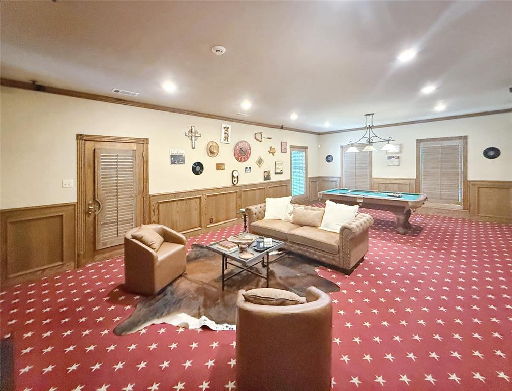 1026 Farm To Market Road 131 Denison, TX 75020 - Photo 10 of 40 a living room with furniture