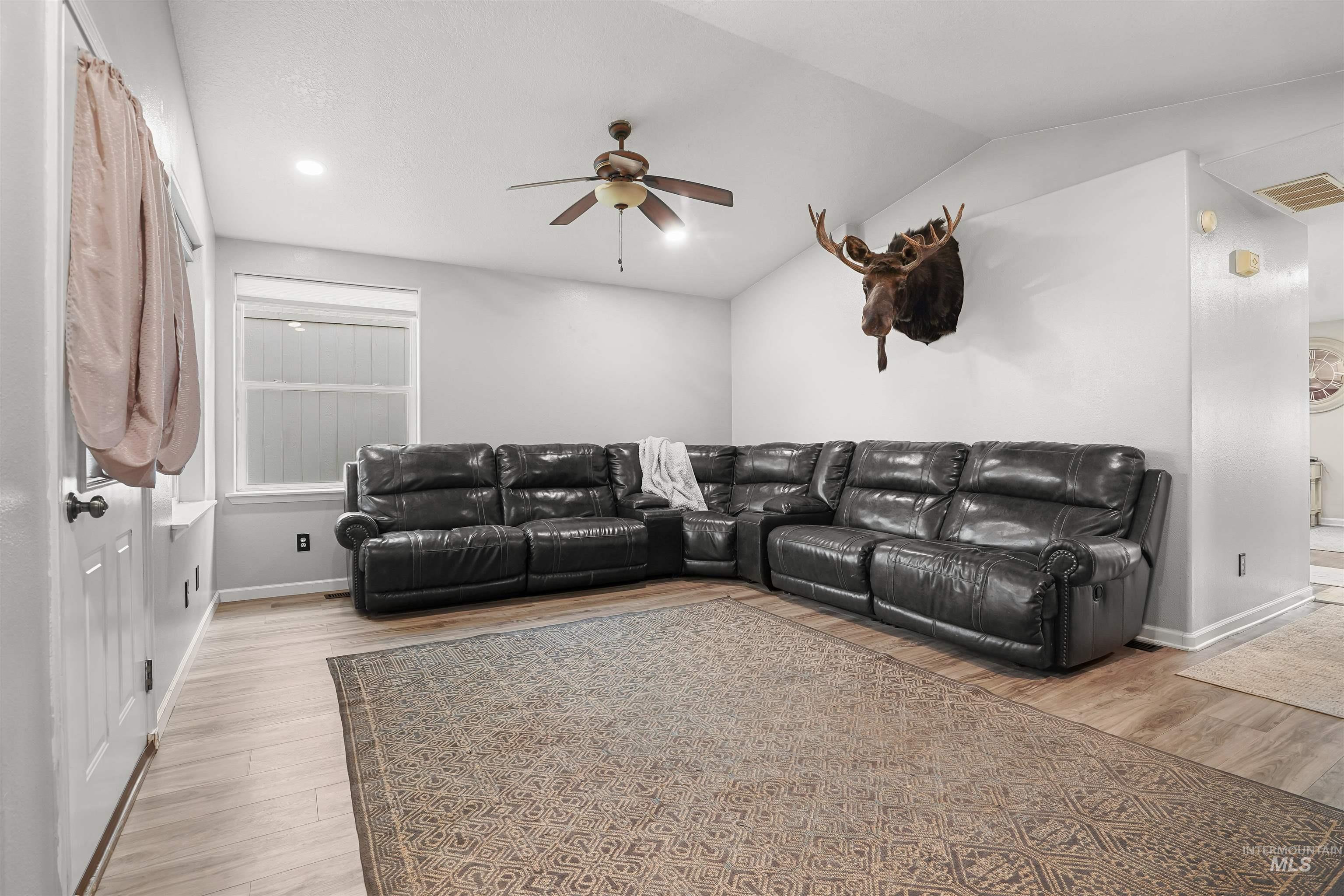 1238 Inca Drive Twin Falls, ID 83301 - Photo 3 of 21 Gallery Image 3