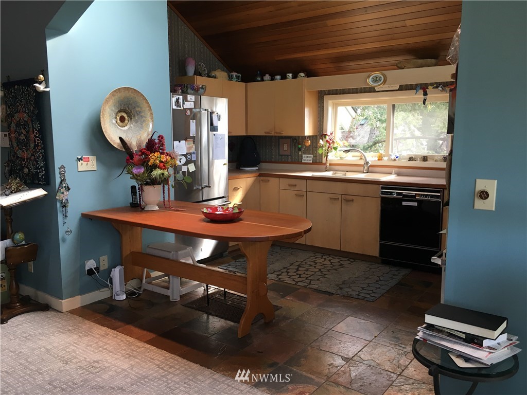 2269 Spring Point Road Orcas Island, WA 98245 - Photo 14 of 25