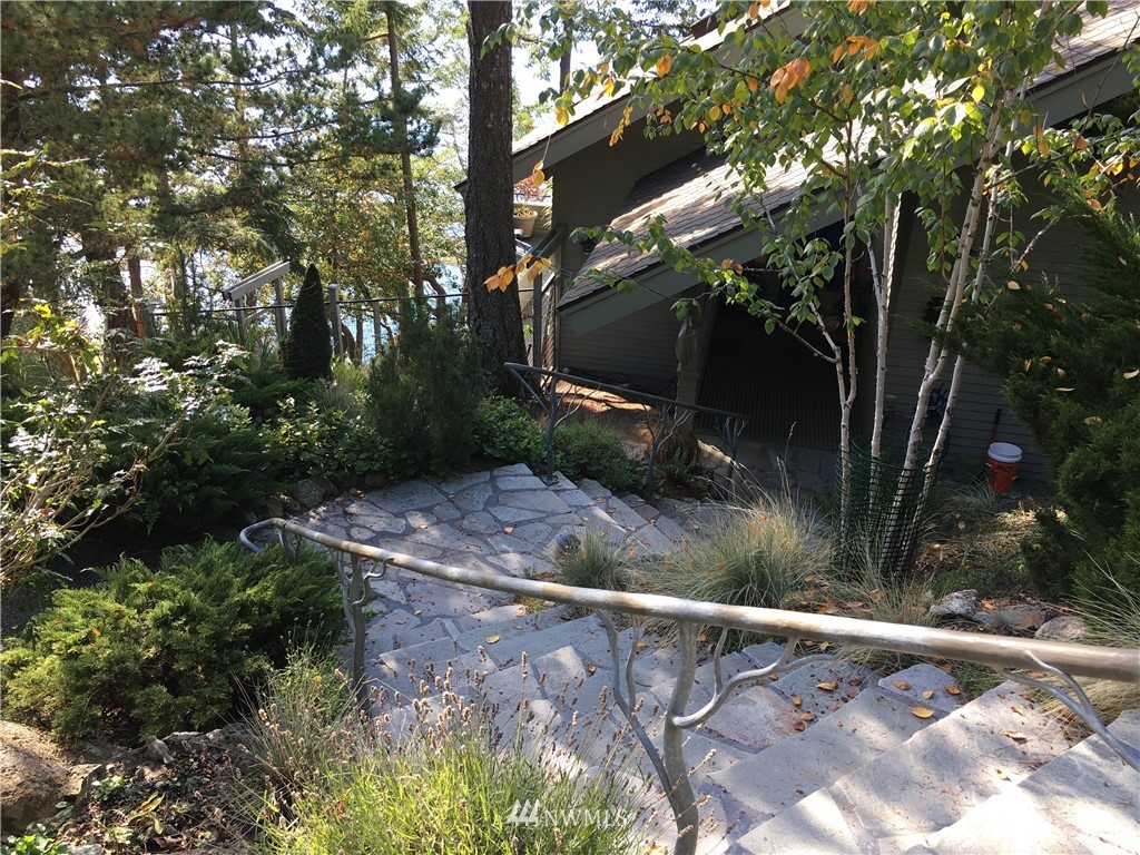 2269 Spring Point Road Orcas Island, WA 98245 - Photo 3 of 25