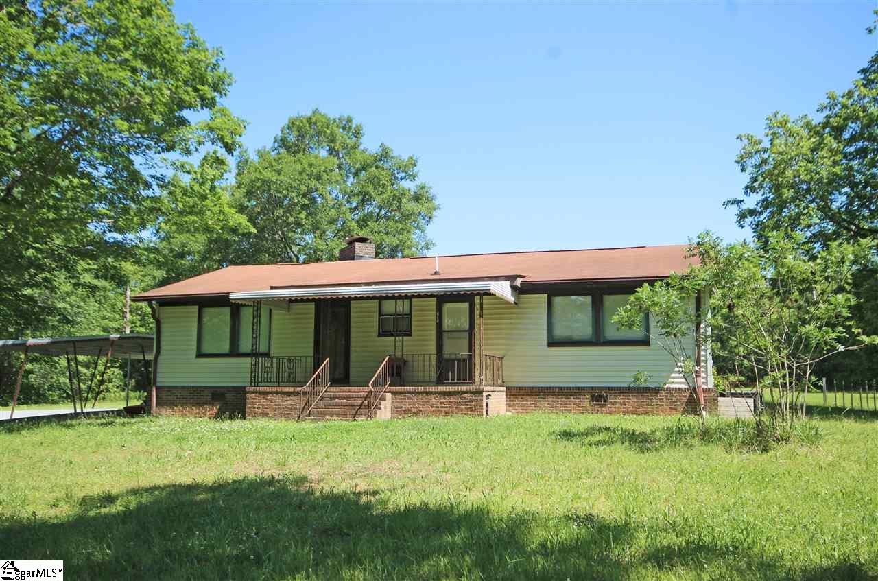 215 Woodside Road Simpsonville, SC 29680 - Photo 1 of 18