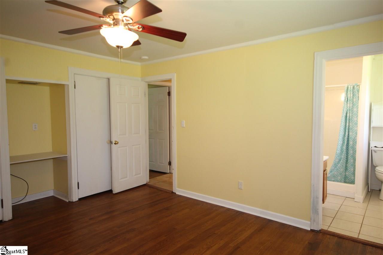 215 Woodside Road Simpsonville, SC 29680 - Photo 9 of 18