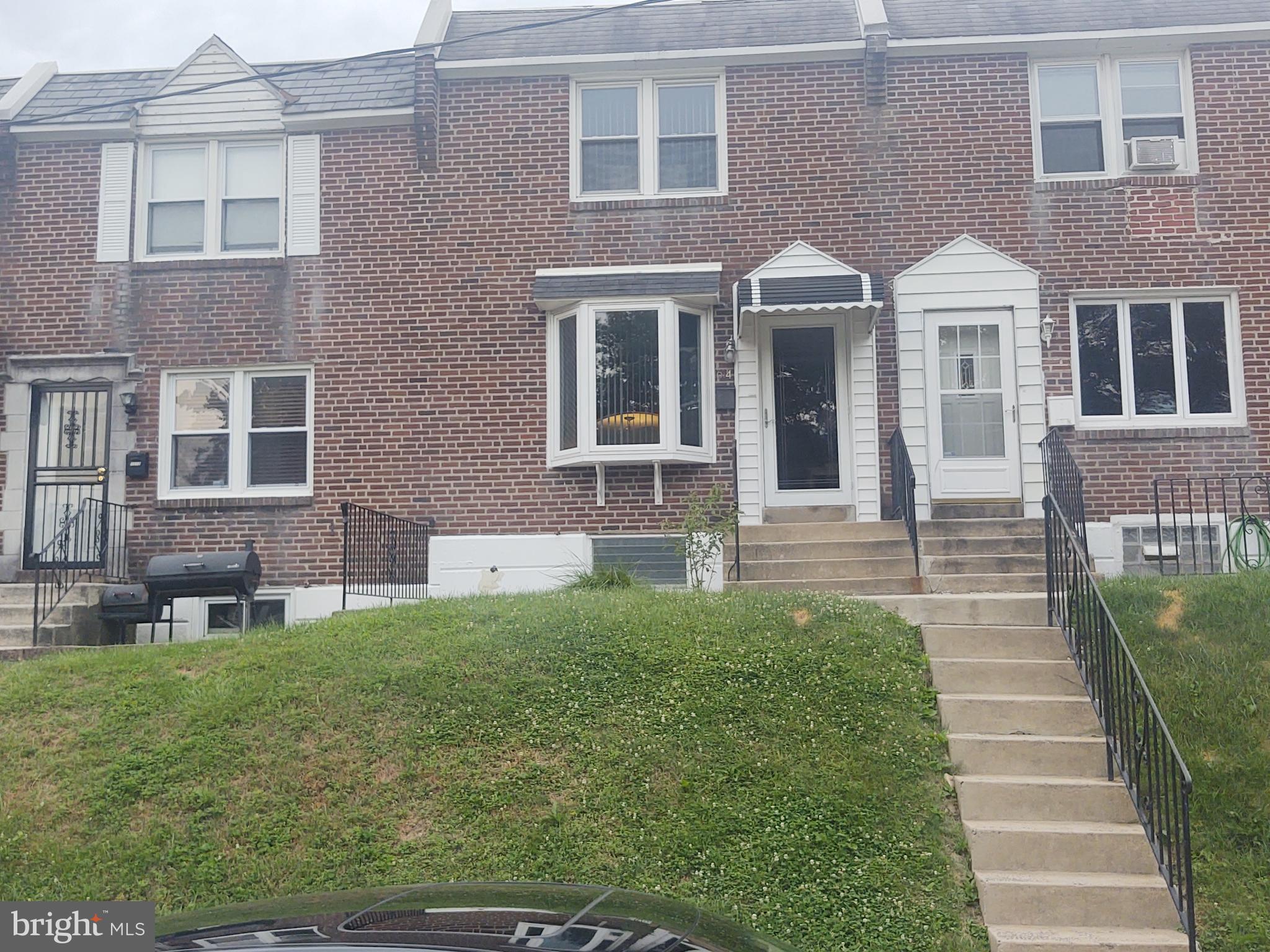 1614 Merribrook Road Philadelphia, PA 19151 - Photo 2 of 23 Gallery Image 2