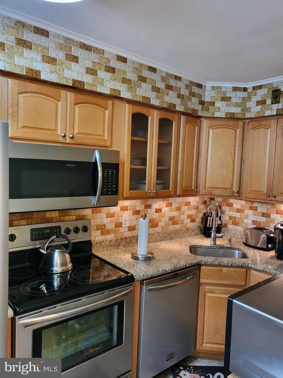 1614 Merribrook Road Philadelphia, PA 19151 - Photo 6 of 23 Gallery Image 6