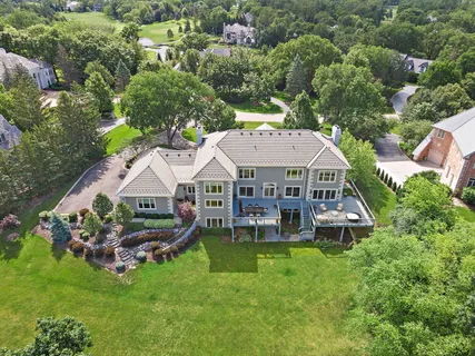 $1,750,000 | 56 Hillburn Lane, North Barrington, IL 60010