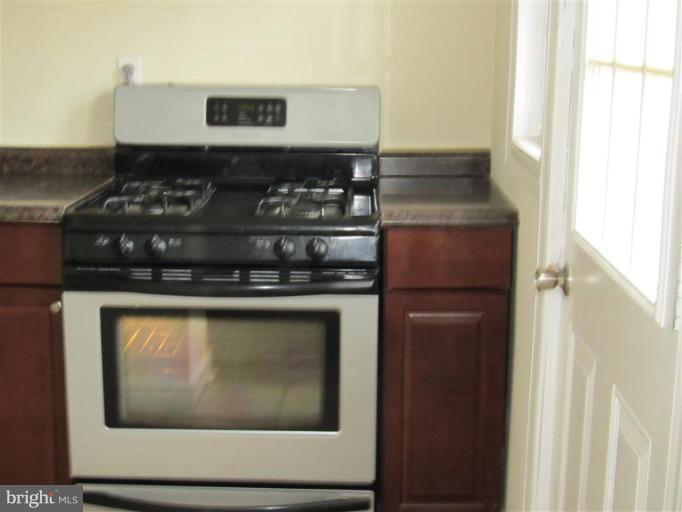 8361 Kavanagh Road Dundalk, MD 21222 - Photo 7 of 16 Kitchen