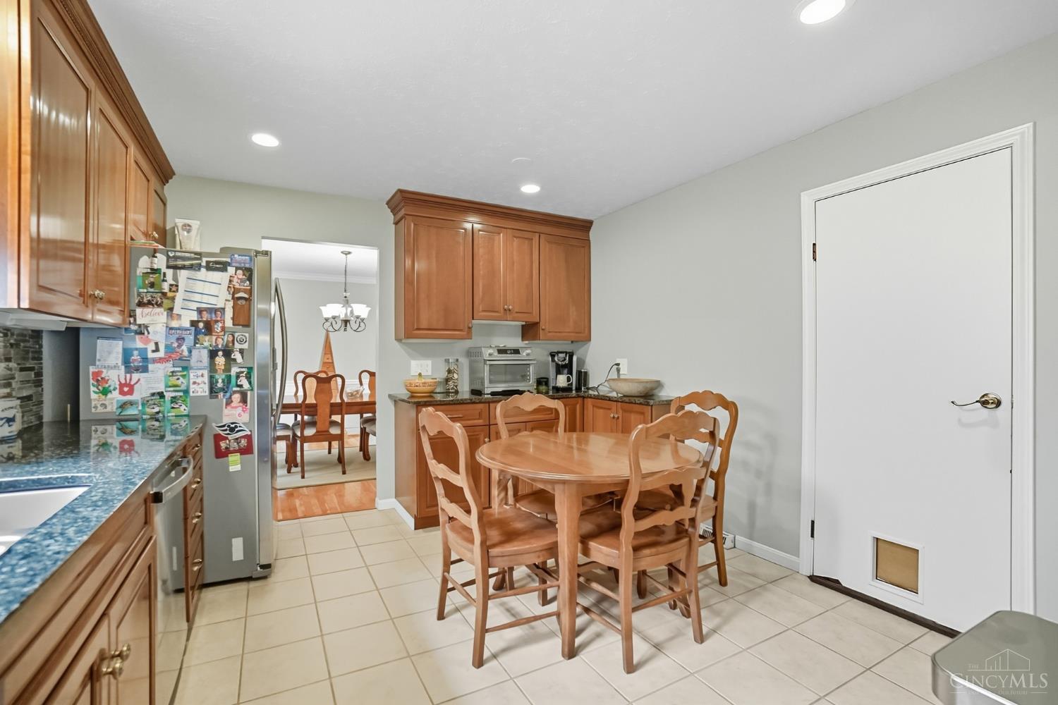 7835 Pfeiffer Road Cincinnati, OH 45242 - Photo 11 of 57