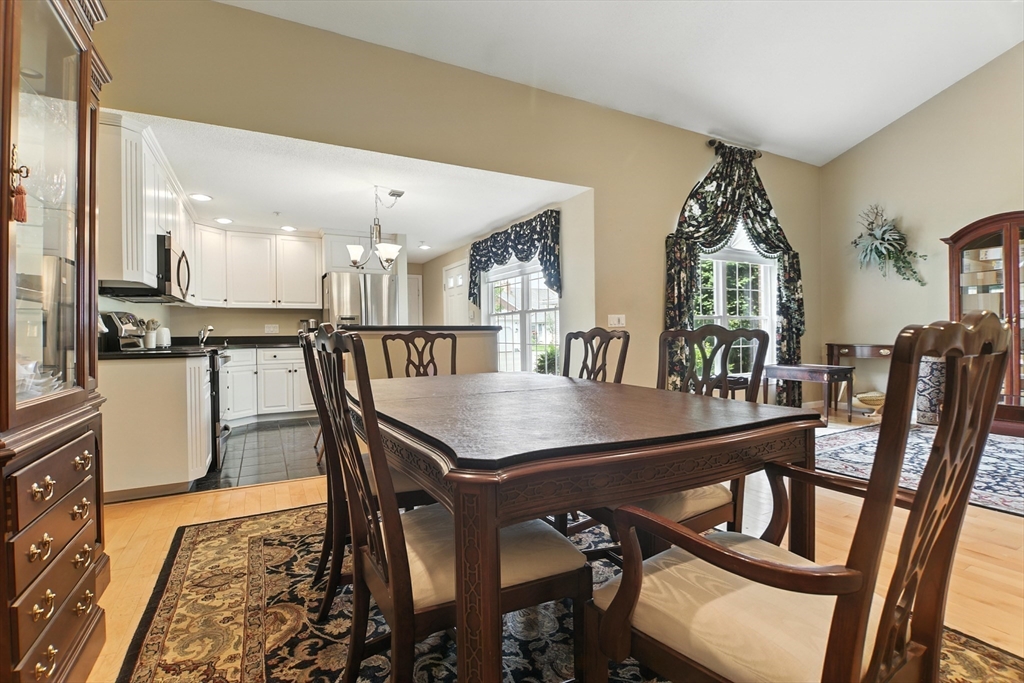 17 Castle Hills Road, Unit G Agawam, MA 01001 - Photo 14 of 41 Gallery Image 14