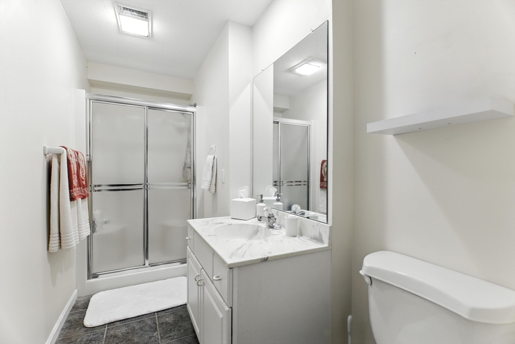 17 Castle Hills Road, Unit G Agawam, MA 01001 - Photo 22 of 41 Gallery Image 22