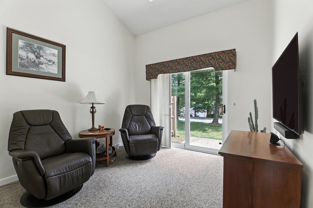 17 Castle Hills Road, Unit G Agawam, MA 01001 - Photo 24 of 41 Gallery Image 24