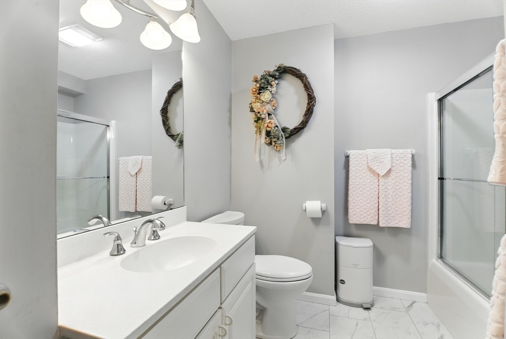 17 Castle Hills Road, Unit G Agawam, MA 01001 - Photo 25 of 41 Gallery Image 25