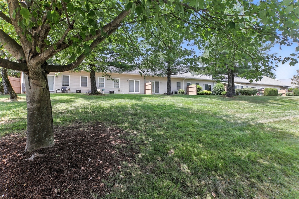 17 Castle Hills Road, Unit G Agawam, MA 01001 - Photo 33 of 41 Gallery Image 33